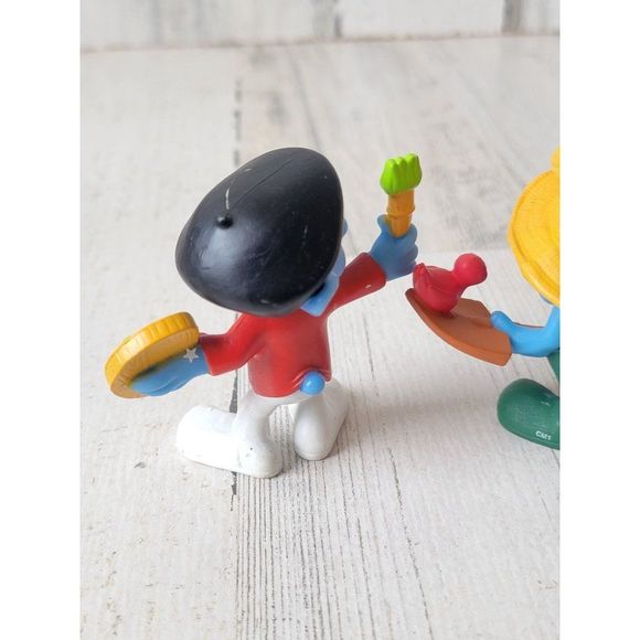 McDonald's 2013 Smurf vanity painter handy farmer toy figure set - Picture 7 of 9